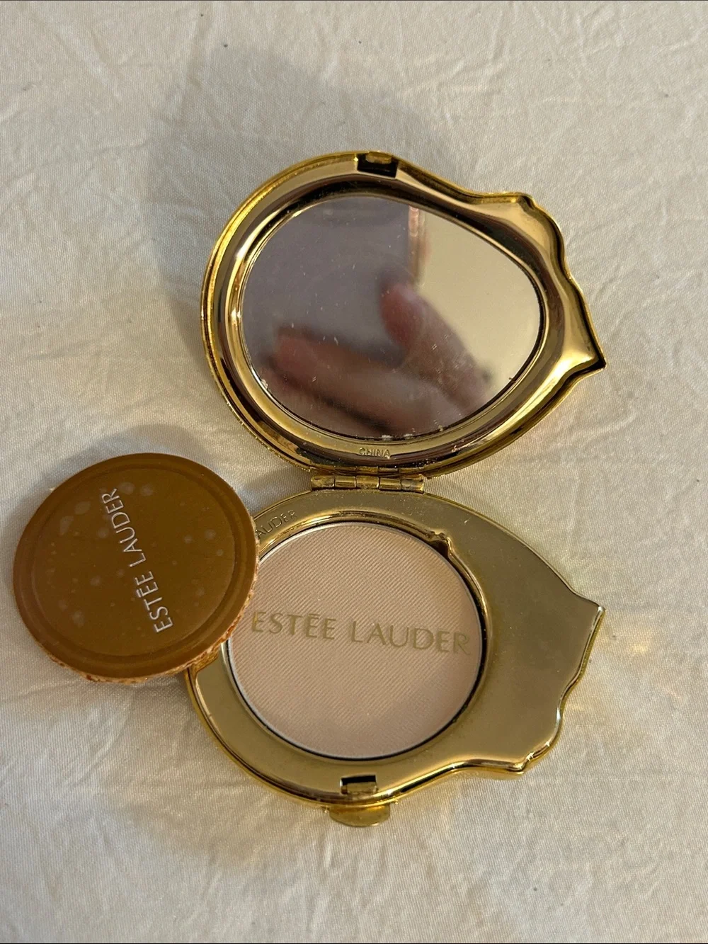 Vintage RARE 1996 Estee Lauder Lucidity Translucent Pressed Powder Compact